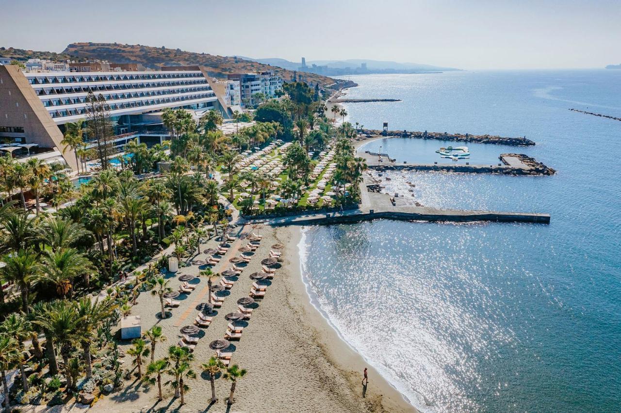 Amathus Beach Hotel Limassol Ngoại thất bức ảnh Aerial view of the beach