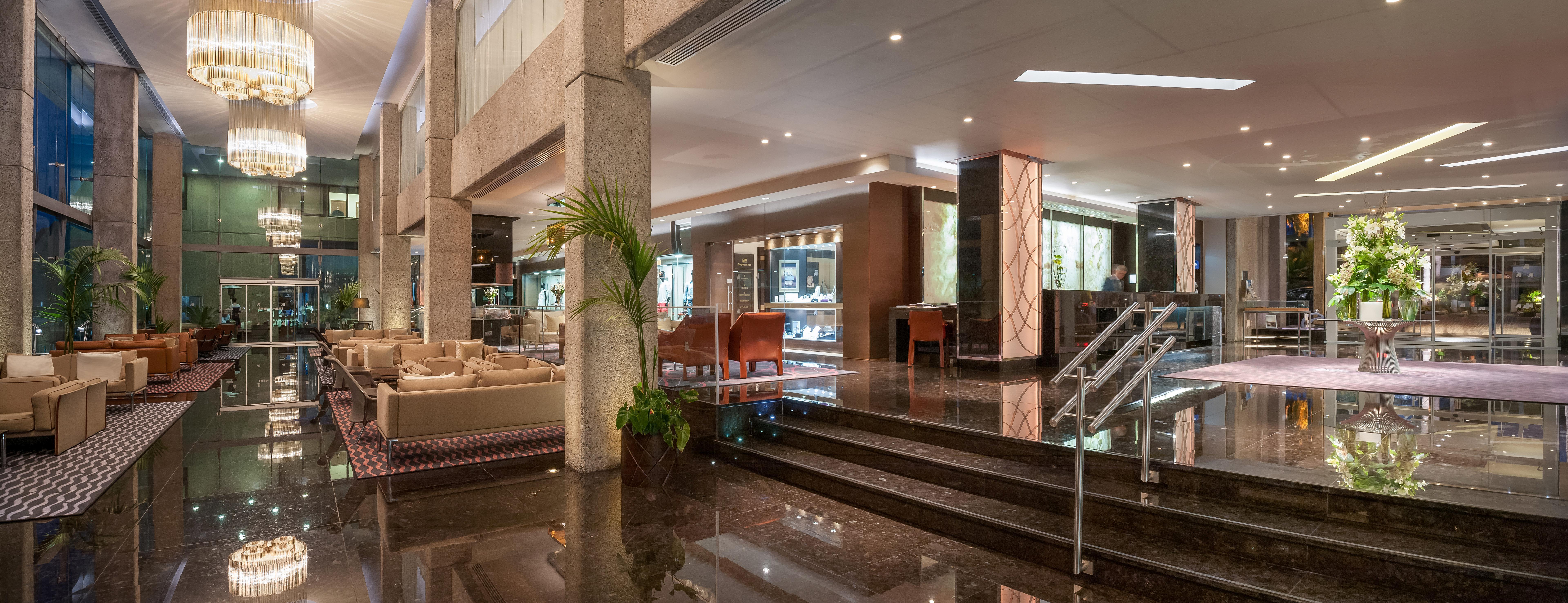 Amathus Beach Hotel Limassol Ngoại thất bức ảnh The lobby of the hotel