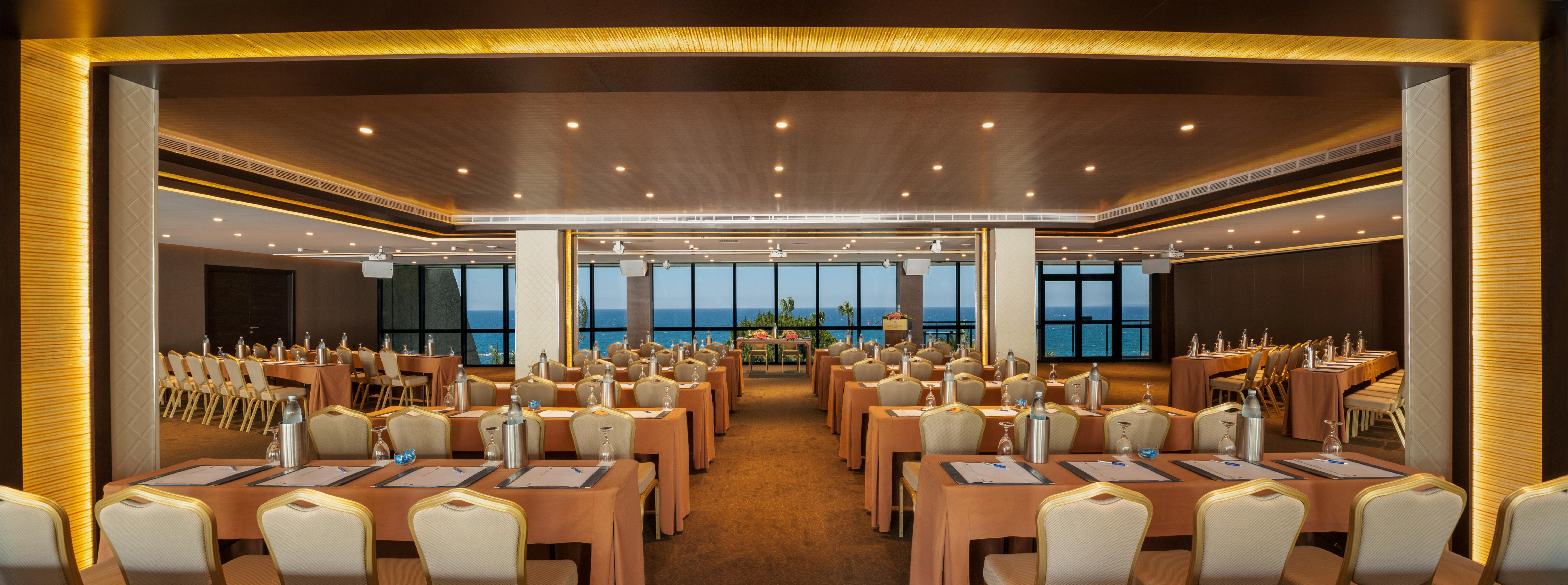 Amathus Beach Hotel Limassol Ngoại thất bức ảnh Meeting room