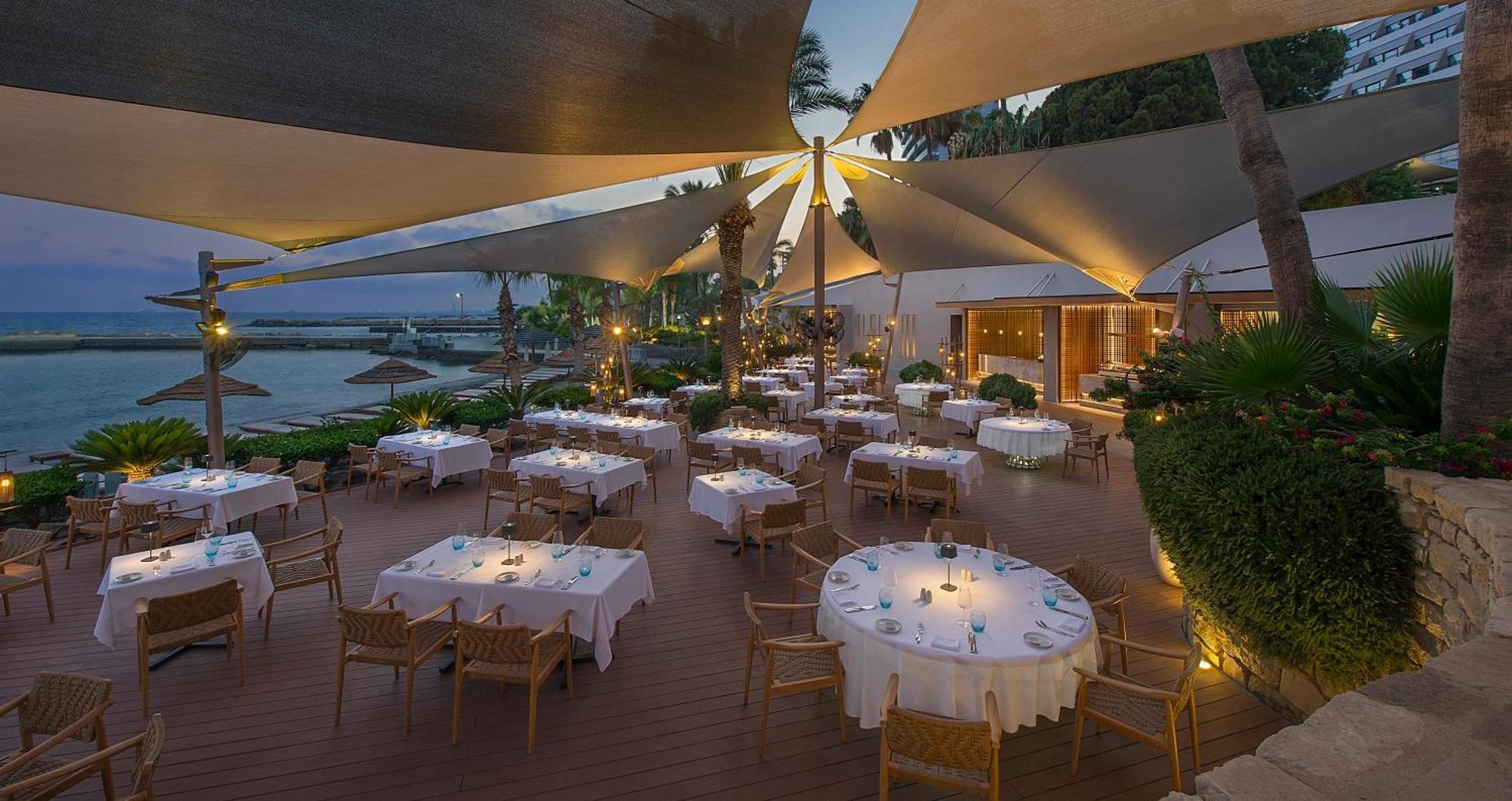 Amathus Beach Hotel Limassol Ngoại thất bức ảnh The Beach Club